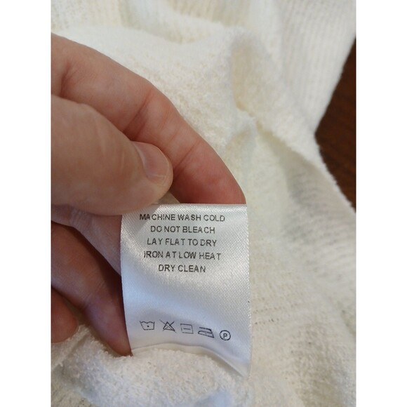 One Grey Day Revolve Ivory Cream Ribbed V-Neck Sweater W/ Floral Sleeves Medium - Picture 12 of 14